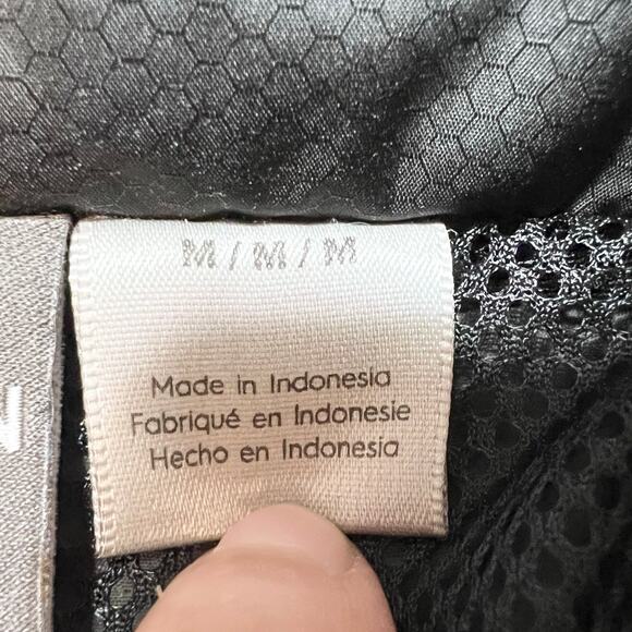 Quicksilver Windbreaker Jacket Waterman Men Medium Full-Zip Hoodie Black Used - Picture 9 of 11